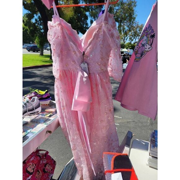 Nwt Quincinñera sz6 - Picture 2 of 4